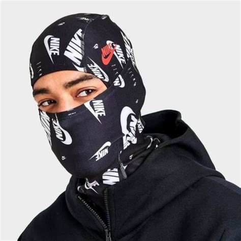 Stay Warm and Stylish with Nike Pro Hyperwarm Allover Print Hood
